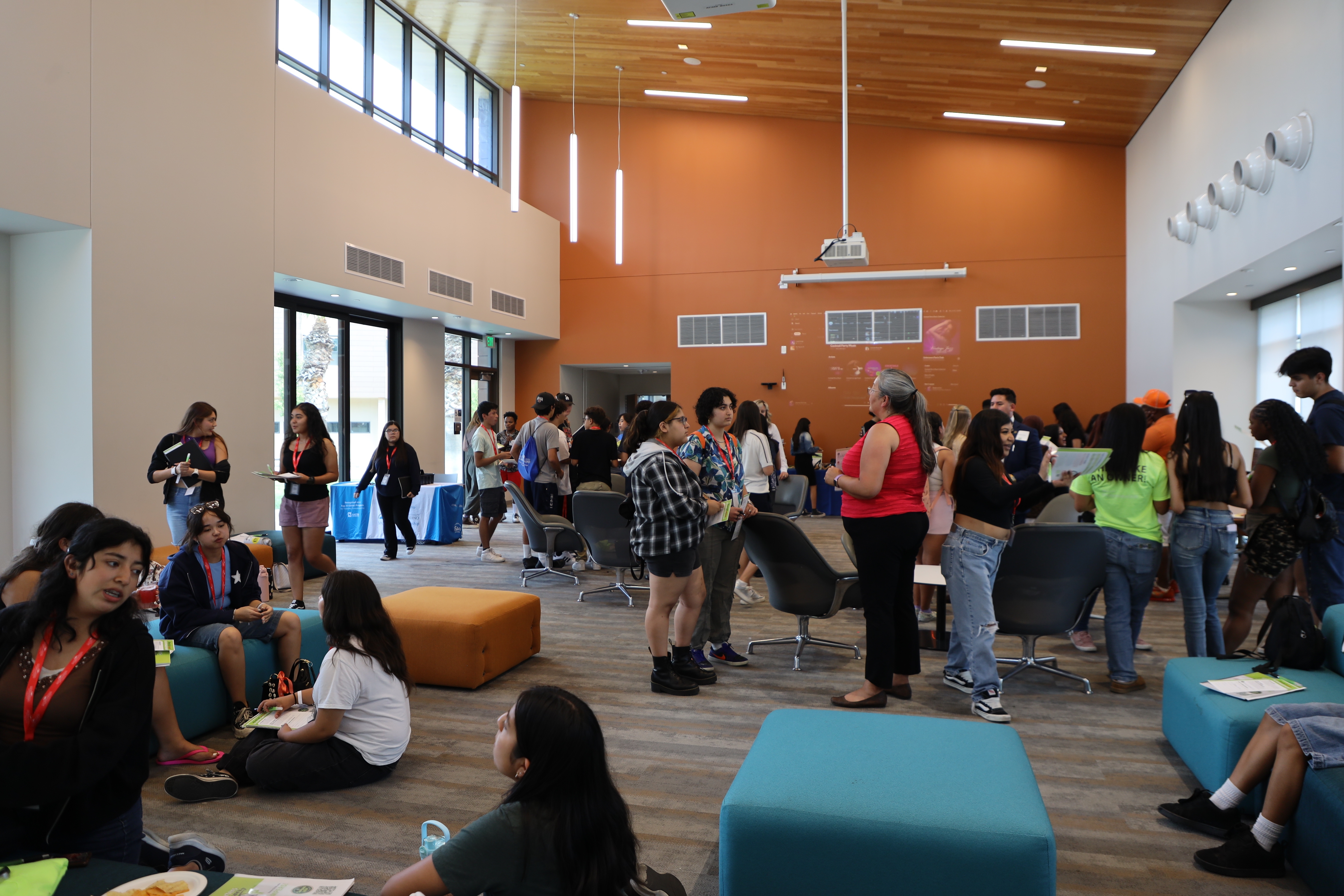 UpStarters Discovery Camp Mixer